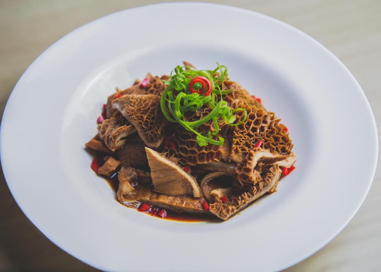 Best Western Premier Batumi Exterior foto A dish of tripe