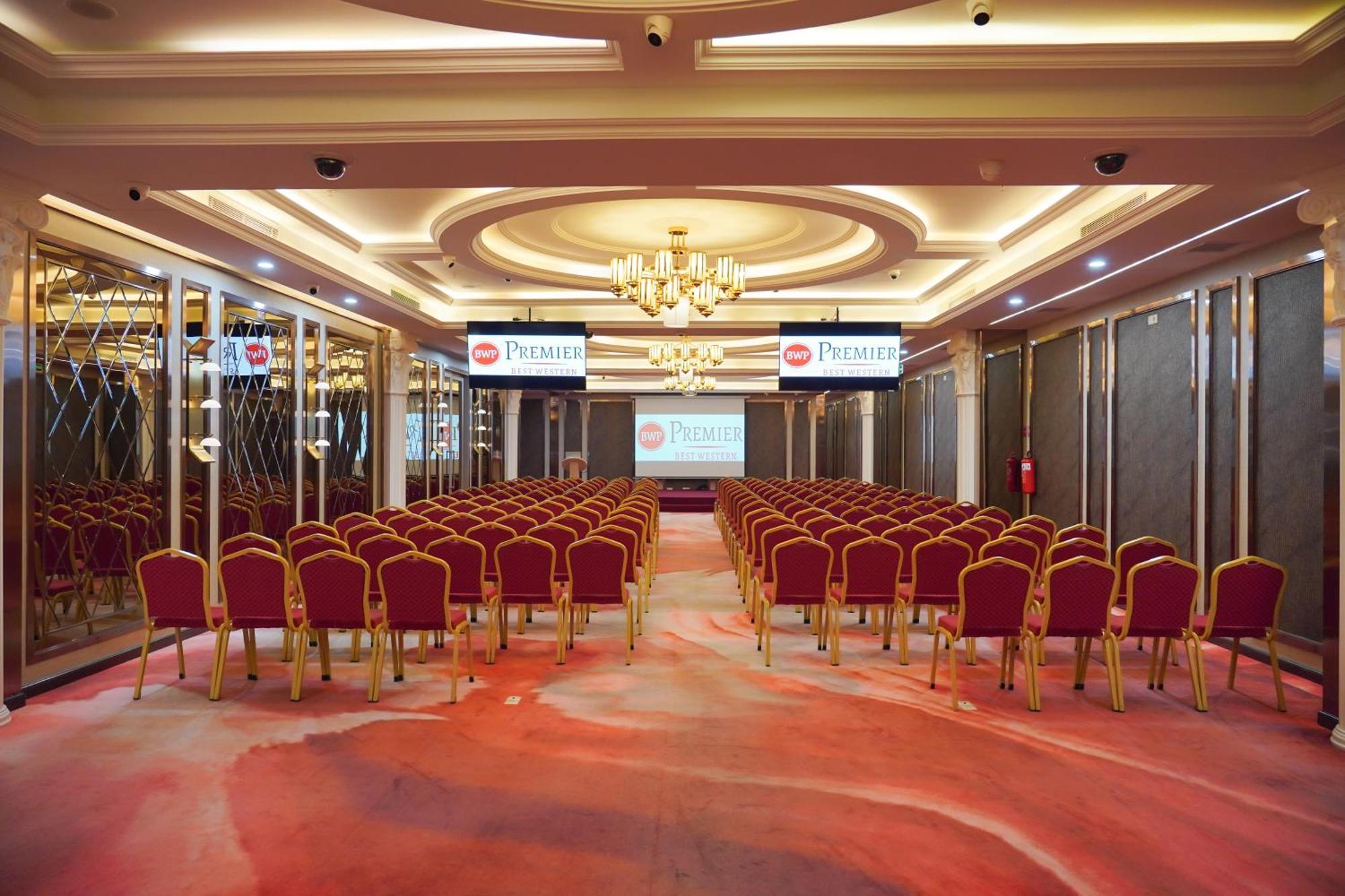 Best Western Premier Batumi Exterior foto The Imperial Hall